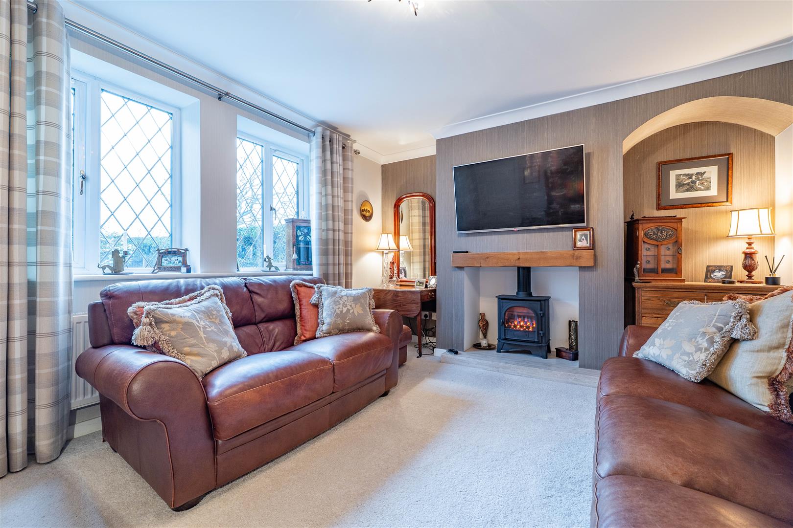 3 bed property in Gib Lane, Preston